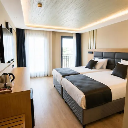 Igman Hotel *